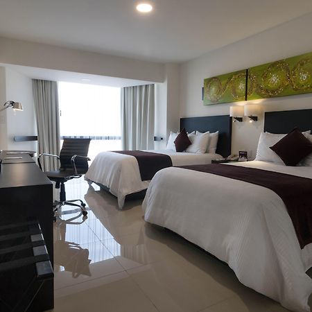 Mision Torreon Hotel Exterior photo