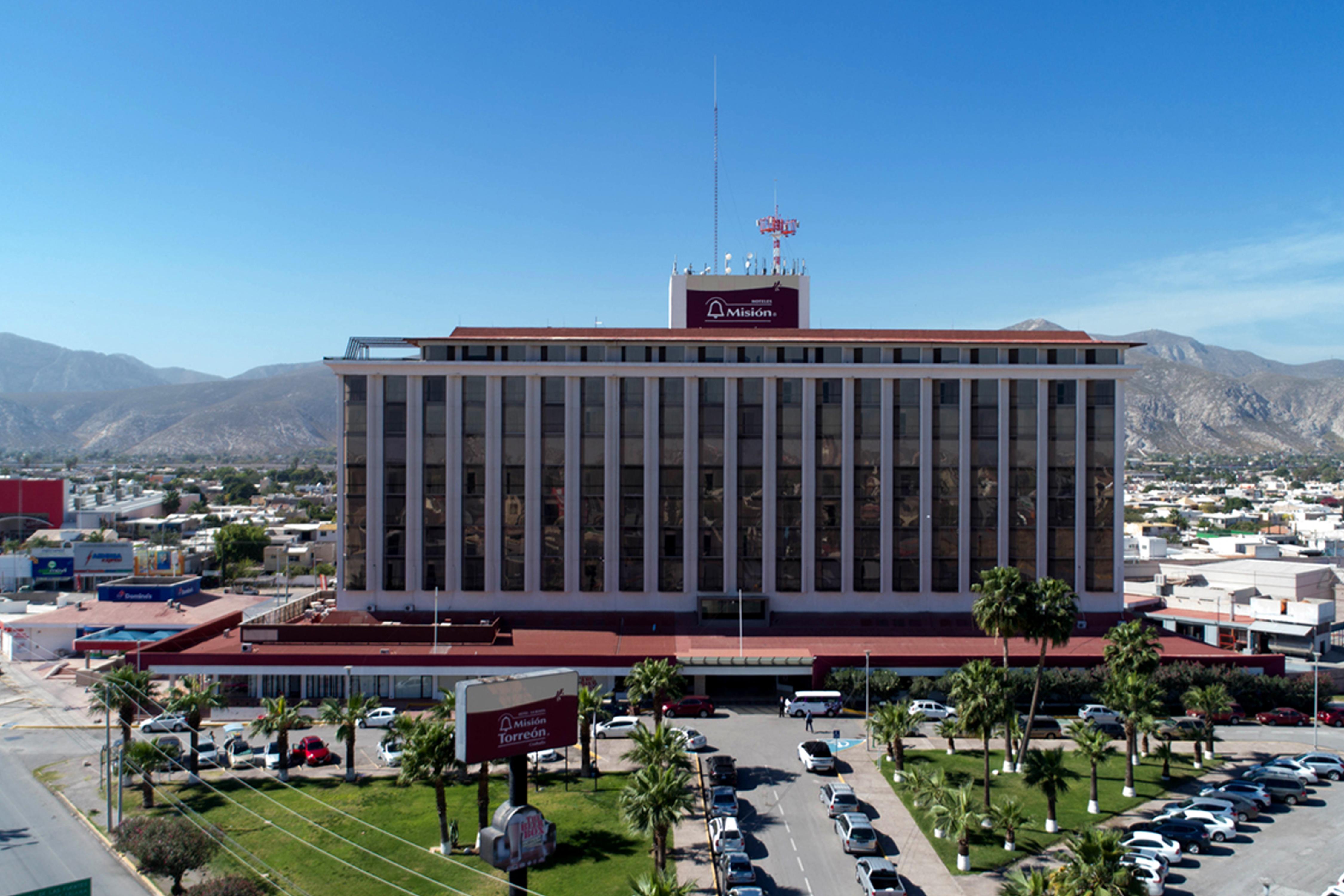 Mision Torreon Hotel Exterior photo