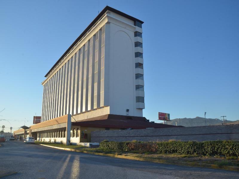 Mision Torreon Hotel Exterior photo