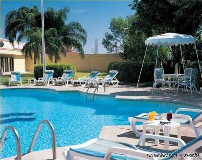 Mision Torreon Hotel Exterior photo